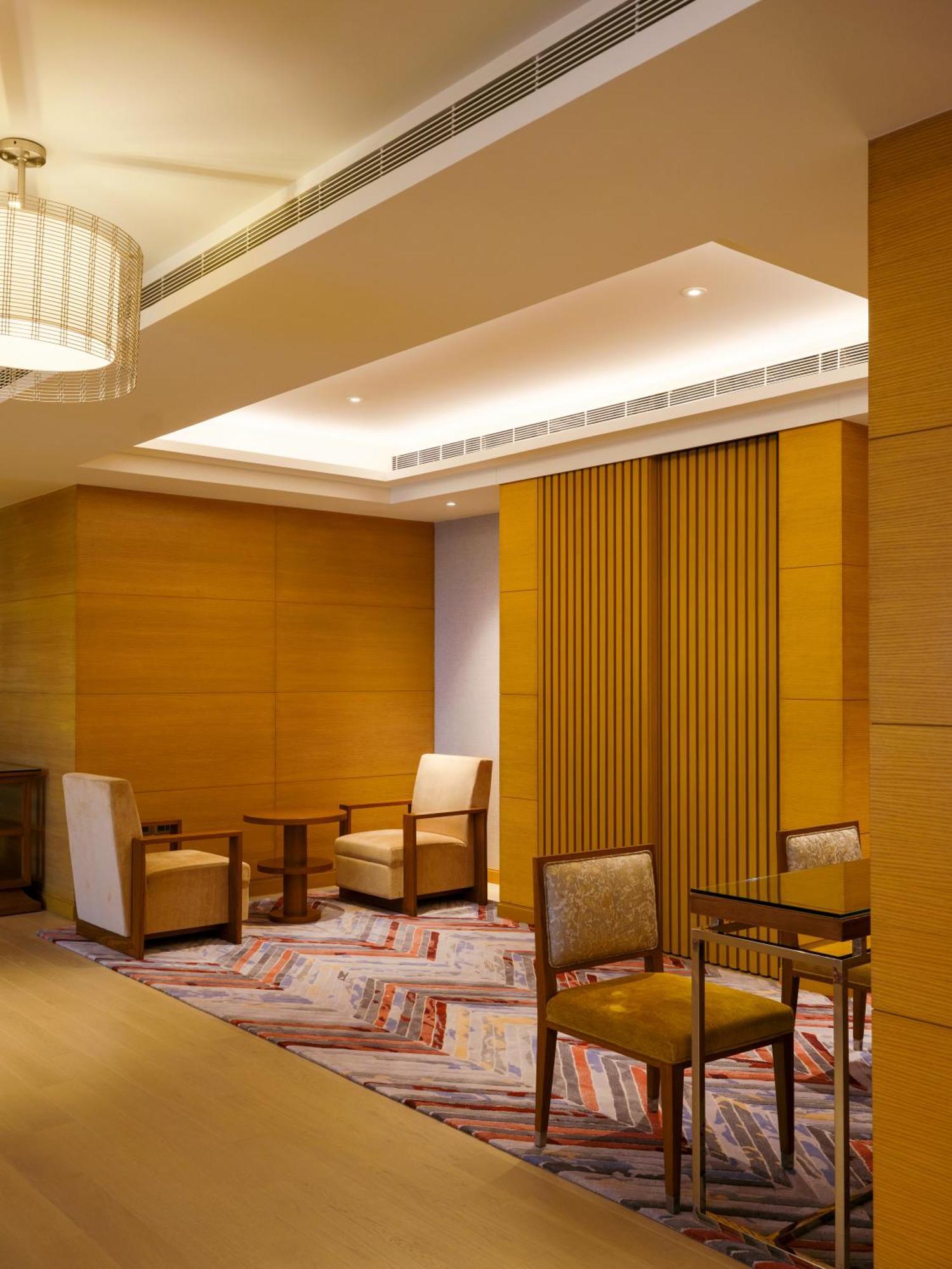 The Leela Hyderabad Banjara Hills Hotel Buitenkant foto
