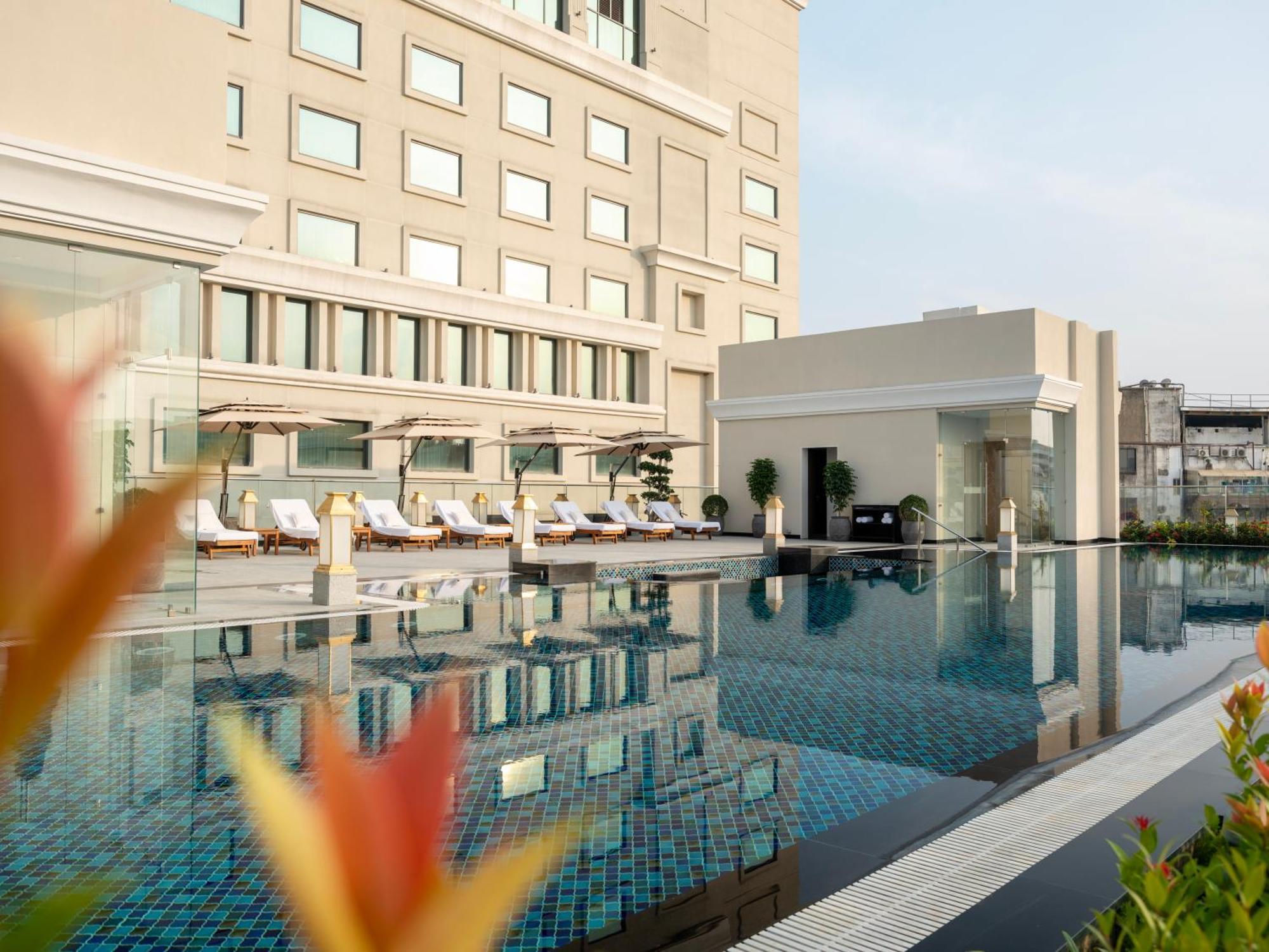 The Leela Hyderabad Banjara Hills Hotel Buitenkant foto